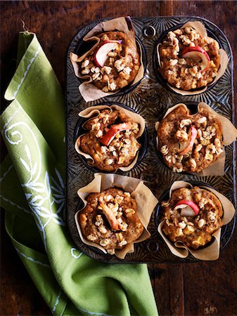 photography smelling fruit - Apple Granola Muffins Stock Photo - Premium Royalty-Free, Code: 600-02686167