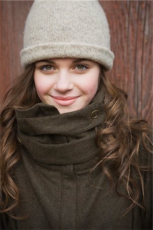 pretty nineteen year old girl - Portrait of Teenage Girl on a Farm in Hillsboro, Oregon, USA Stock Photo - Premium Royalty-Free, Code: 600-02700692