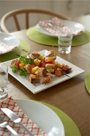 fish table knife - Salmon Kebabs Foto de stock - Sin royalties Premium, Código: 600-02701255