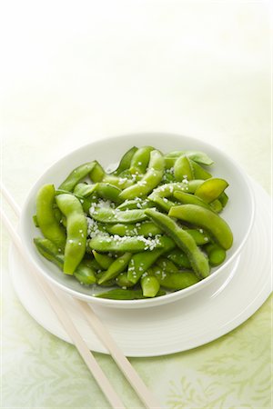 plate space - Still Life of Edamame in Bowl Stock Photo - Premium Royalty-Free, Code: 600-02701379