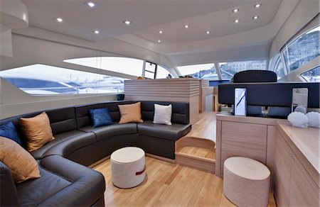 View of Living Area Aboard Abacus 52 Motorboat Stock Photo - Premium Royalty-Free, Code: 600-02738165