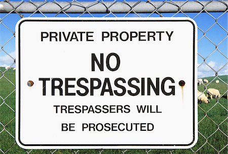 sign board animal - No Trespassing Sign Stock Photo - Premium Royalty-Free, Code: 600-02738702