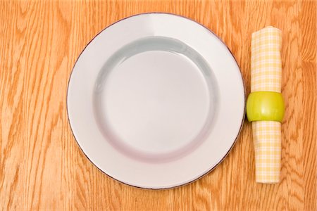 Still Life of Place Setting Stock Photo - Premium Royalty-Free, Code: 600-02756474