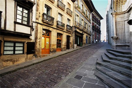 spanish steps - Cobbled Street in Old Town San Nicolas, Spain Foto de stock - Royalty Free Premium, Número: 600-02834046