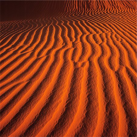 ripple sand dunes - Desert, Red Sand Dune Stock Photo - Premium Royalty-Free, Code: 600-02885961