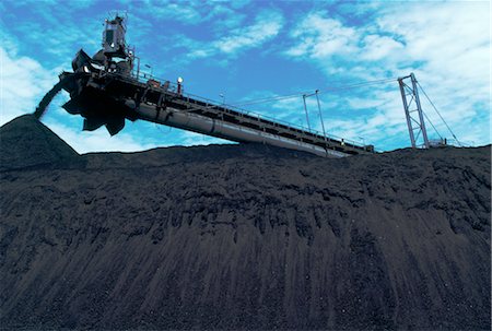 simsearch:600-02886595,k - Black Coal Mining, Coal Reclaimer Stock Photo - Premium Royalty-Free, Code: 600-02886060