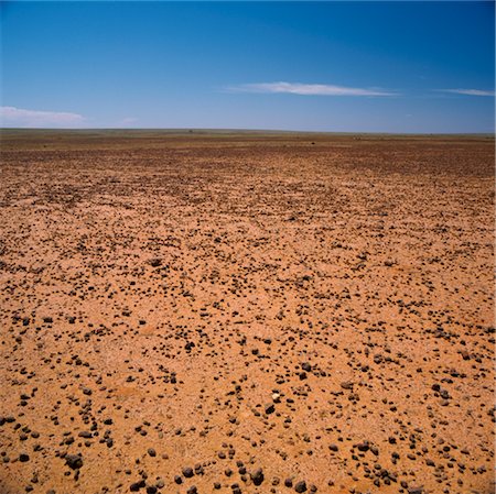 stones sand horizon - Sturt Stoney Desert, Australia Stock Photo - Premium Royalty-Free, Code: 600-02886345