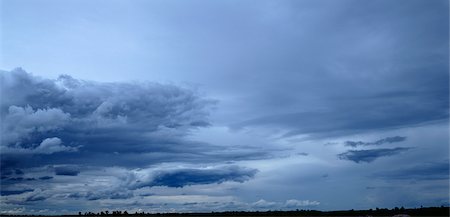 dramatic landscape in australia - Storm Clouds Stock Photo - Premium Royalty-Free, Code: 600-02886370