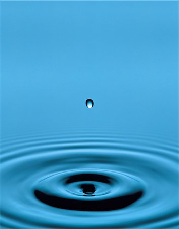 Waterdrop Stock Photo - Premium Royalty-Free, Code: 600-02886501