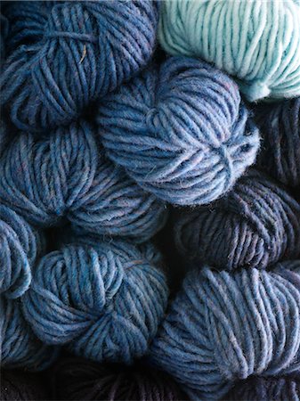 Hand Spun Balls of Wool Stock Photo - Premium Royalty-Free, Code: 600-02883270