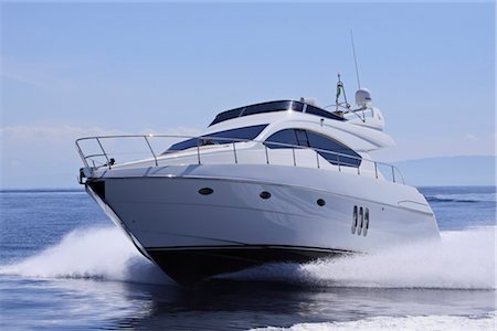 Abacus 52 Motorboat, Milazzo, Sicily, Italy Foto de stock - Sin royalties Premium, Código: 600-02912371