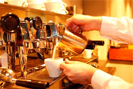 simsearch:600-03406503,k - Man Making Coffee Stock Photo - Premium Royalty-Free, Code: 600-02943490