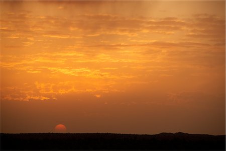 désert du thar - Coucher du soleil, le désert du Thar, Rajasthan, Inde Photographie de stock - Premium Libres de Droits, Code: 600-02957981