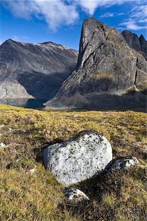 Boulder and Divide Lake, Tombstone Territorial Park, Yukon, Canada Stock Photo - Premium Royalty-Free, Code: 600-03004079