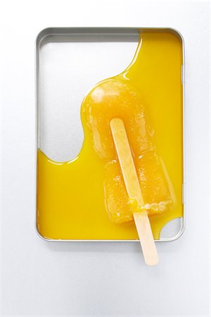 dissolving - Melting Popsicle Stock Photo - Premium Royalty-Free, Code: 600-03003546