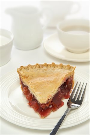 simsearch:600-03638775,k - Piece of Cherry Pie Stock Photo - Premium Royalty-Free, Code: 600-03069474