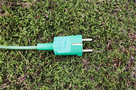 plug - Electrical Plug on Grass Foto de stock - Sin royalties Premium, Código: 600-03178743