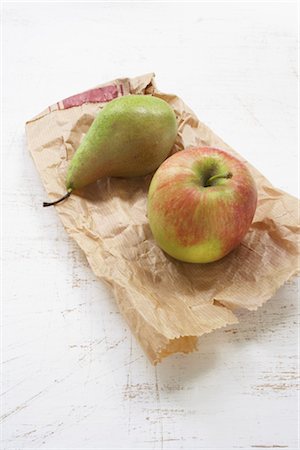 Apfel und Birne Stockbilder - Premium RF Lizenzfrei, Bildnummer: 600-03178753