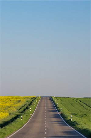 road to big sky - Road, Bavaria, Germany Stock Photo - Premium Royalty-Free, Code: 600-03171597