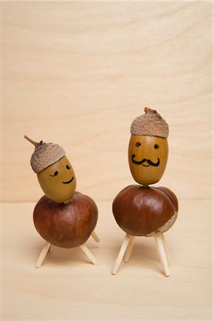 Nut Couple Stock Photo - Premium Royalty-Free, Code: 600-03229739