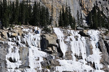 parque nacional de banff - Frozen Waterfall, Banff National Park, Alberta, Canada Foto de stock - Sin royalties Premium, Código: 600-03240637