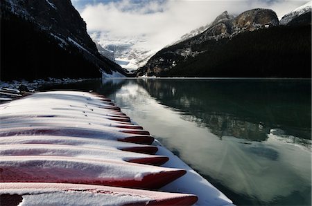 Canoes, Lake Louise, Banff National Park, Alberta, Canada Stock Photo - Premium Royalty-Free, Code: 600-03240644