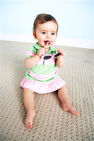 Baby Girl with Sunglasses Stock Photo - Premium Royalty-Free, Code: 600-03265820