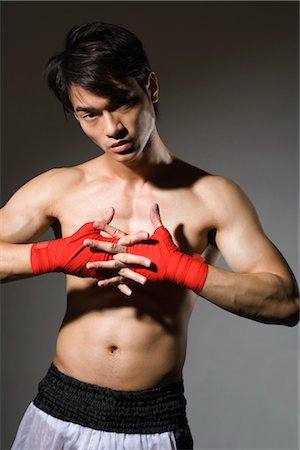 Male Boxer in Studio Fotografie stock - Premium Royalty-Free, Codice: 600-03333328