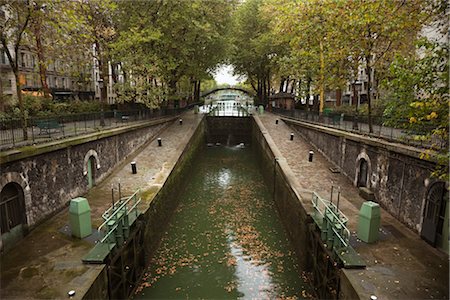 Quai De La Loire-Kanal und sperren, Paris, France, Frankreich Stockbilder - Premium RF Lizenzfrei, Bildnummer: 600-03333606