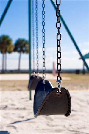 playground, nobody - Swing, Hernando Beach, Florida, USA Foto de stock - Sin royalties Premium, Código: 600-03439258