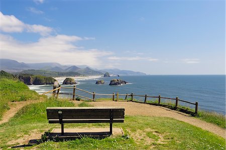 pacific northwest - Cannon Beach View From Ecola State Park, Clatsop County, Oregon, USA Stock Photo - Premium Royalty-Free, Code: 600-03445387