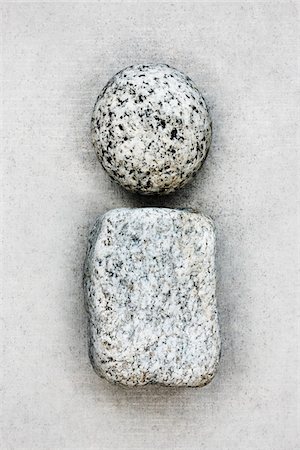 round objects - Rocks Stock Photo - Premium Royalty-Free, Code: 600-03446224