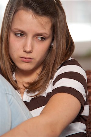 desconsolado - Unhappy Teenage Girl, Mannheim, Baden-Wurttemberg, Germany Foto de stock - Sin royalties Premium, Código: 600-03456191