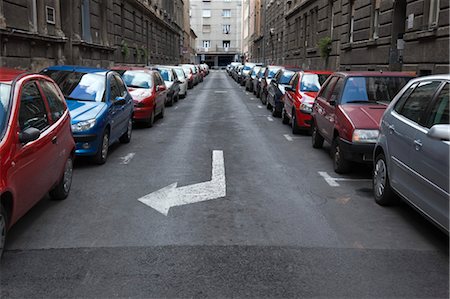 parcheggio - Street Scene, Zagreb, Croatia Fotografie stock - Premium Royalty-Free, Codice: 600-03456373