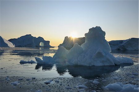 Iceberg dans la baie de Disko, Glacier Jakobshavn, Ilulissat, Groenland Photographie de stock - Premium Libres de Droits, Code: 600-03456555