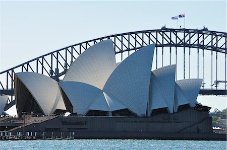 famous landmarks in australia - Opera House and Harbour Bridge, Sydney, New South Wales, Australia Stock Photo - Premium Royalty-Free, Code: 600-03451294