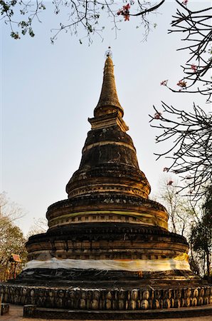 Chedi im Wat Umong, Chiang Mai, Thailand Stockbilder - Premium RF Lizenzfrei, Bildnummer: 600-03451304