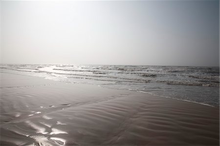 Sand and Surf, Jamaica Beach, Galveston Island, Texas, USA Stock Photo - Premium Royalty-Free, Code: 600-03466442