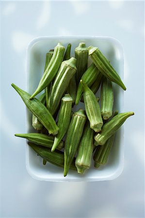 Raw Whole Okra in a Styrofoam Container Stock Photo - Premium Royalty-Free, Code: 600-03460464