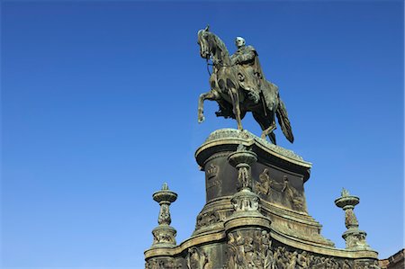 Statue of King Johann von Sachsen, Theaterplatz, Dresden, Saxony, Germany Stock Photo - Premium Royalty-Free, Code: 600-03478656