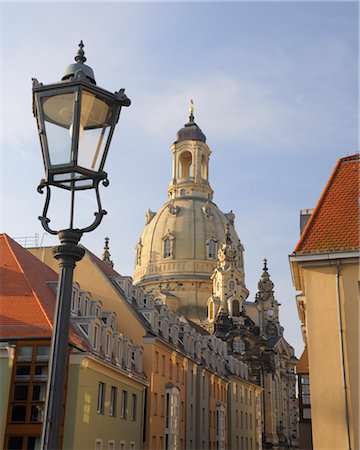 simsearch:700-07968193,k - Dresden Frauenkirche, Munzgasse, Dresden, Saxony, Germany Foto de stock - Sin royalties Premium, Código: 600-03478668