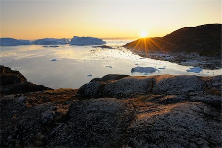 Côte et Iceberg, glacé d'Ilullissat, Ilulissat, baie de Disko, au Groenland Photographie de stock - Premium Libres de Droits, Code: 600-03503148