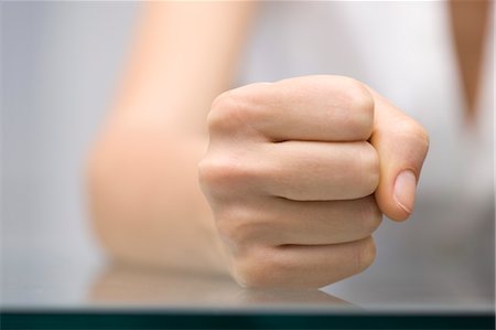 Close-up of Businesswoman's Fist Foto de stock - Sin royalties Premium, Código: 600-03520627