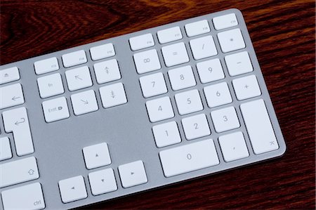 Close-up of Computer Keyboard Fotografie stock - Premium Royalty-Free, Codice: 600-03537951