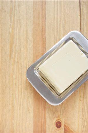 Butter Dish Stock Photo - Premium Royalty-Free, Code: 600-03556779