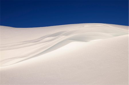 Snowdrift on Hill, Steinplatte, Waidring, Tyrol, Austria Stock Photo - Premium Royalty-Free, Code: 600-03615506