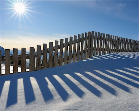 Fence in Snow, Steinplatte, Waidring, Tyrol, Austria Foto de stock - Sin royalties Premium, Código: 600-03615509