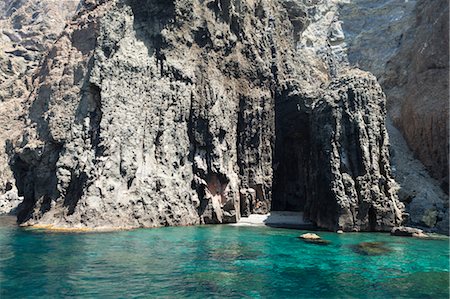 Volcanic Rock, Pantelleria, Province of Trapani, Sicily, Italy Foto de stock - Sin royalties Premium, Código: 600-03621244