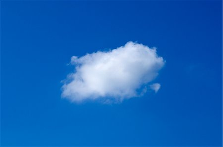 sky cloud sky only - Nuages dans le ciel bleu Photographie de stock - Premium Libres de Droits, Code: 600-03622660