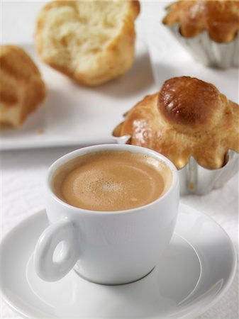 Espresso and Brioche Stock Photo - Premium Royalty-Free, Code: 600-03638688